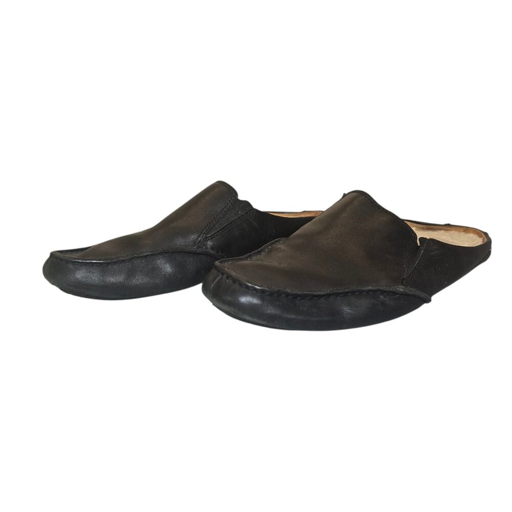 Ugg slippers